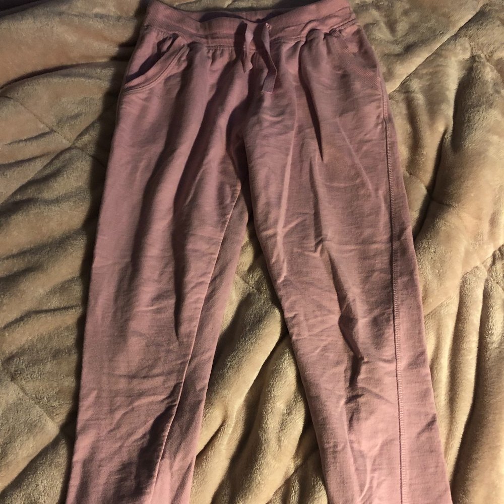 pink sweatpants